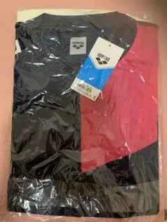 新品未使用 arena Tシャツ　サイズSS