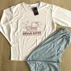 新品 サンリオ ハローキティ パジャマ セットアップ 長袖