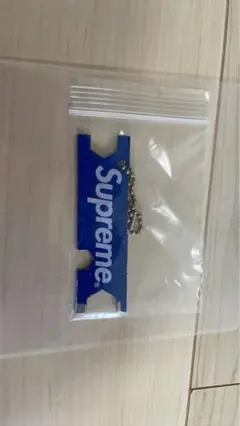 Supreme 青色 キーホルダー