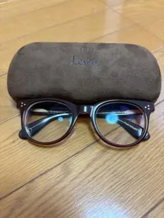 Item thumbnail for item 435d5555-557c-4008-b1f4-8ad62ffd3f71