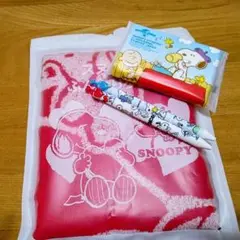 スヌーピー ふんわりタオル 赤　非売品