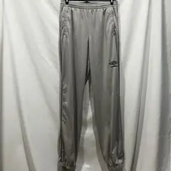新品未使用　umbro アンブロ トレーニングパンツ　ジャージ　サッカー