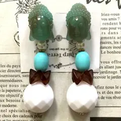 一点物 ブッダとフランスヴィンテージのピアス