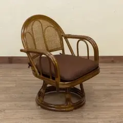回転座椅子　ミドルタイプ　ブラウン