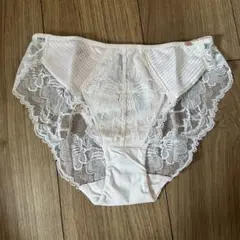 サロンバイピーチジョン フローラルプリーツパンティ S ウィスパーピンク