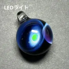 惑星風ガラスペンダント1