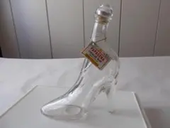 【空き瓶】ガラス製　ハイヒール型ボトル　シンデレラシューウォッカキュラソ ー