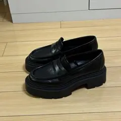 ZARA トラックソールレザーローファー