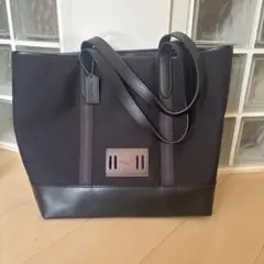 【美品】COACH メンズ　トートバッグ 黒 A4