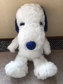 アミューズメント　スヌーピー　SNOOPY ぬいぐるみ　おすわり