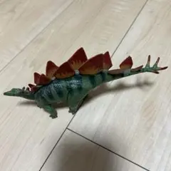 フィギュア　ステゴサウルス