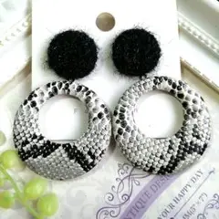 Item thumbnail for item 69ee9643-5204-4834-831b-ca8f92ff9f3a