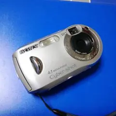 美品動作品 コンデジ 平成レトロ Y2K SONY Cyber−Shot P71 美品 動作品 平成レトロ CCD Y2K SONY Cyber−Shot P71 - メルカリ