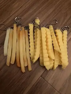 フライドポテト 食品サンプル ボールチェック キーホルダー レトロ