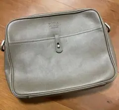 Item thumbnail for item 57f42760-6f8c-4c41-ab6a-26ef019dcb08