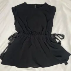ペプラムブラウス