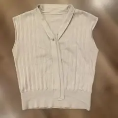 アイボリー ノースリーブ セーター