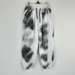 【MATERIAL DEPT.】スプレー柄ワイドパンツ メンズ／レディース