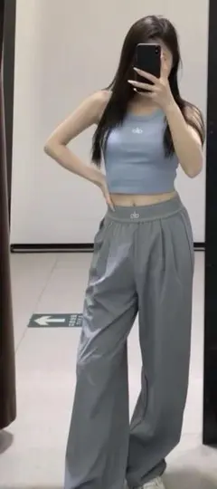alo グレー カジュアルパンツ S