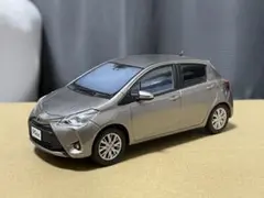 ヴィッツ カラーサンプルミニカー