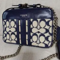 COACH シグネチャーフライトチェーンバッグ