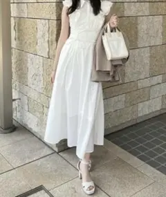 リエンダ　レースアップフリルワンピース
