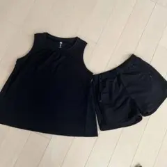UNIQLO ブラック タンクトップ ショートパンツ セット