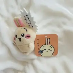 ちいかわ　うさぎだらけくじ　トンカチ　バッジ