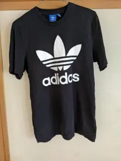 adidas ブラック Tシャツ