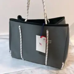 qbag L グラファイト マザーズバッグ トートバッグ 大容量 ネオプレーン