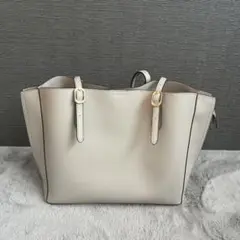 ベージュ レザー トートバッグ ビジネス用