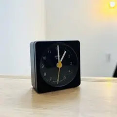 BRAUN ブラウン　置き時計　BNC002BKBK