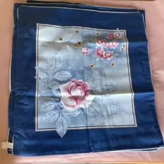 座布団カバー　５枚セット　未使用品　綿　55✖️59cm ブルー　ピンク花　日本製