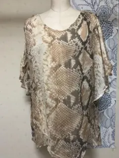 シルクカットソー