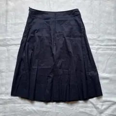 ニジュウサンク　タックスカート　紺　大きいサイズ
