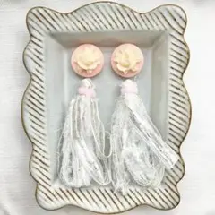 Item thumbnail for item da00fcbb-97dd-4bcf-8144-5af140fa530d