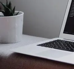 MacBook シルバー 本体