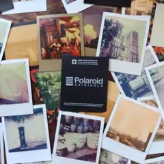 Polaroid 旅の写真コレクション31枚