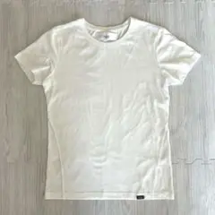 AKM ホワイト Tシャツ　半袖　白