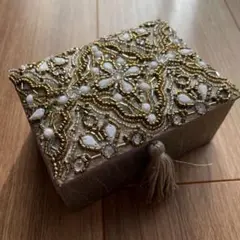 ビーズ刺繍 アクセサリーボックス
