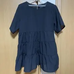 インタープラネット　黒 ティアードチュニック 半袖