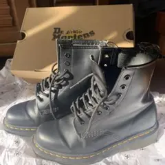 Dr.Martens 8ホールブーツ