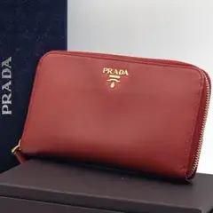 PRADA 鑑定済 サフィアーノ レッド ラウンドファスナー プラダ財布