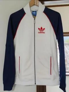 Item thumbnail for item f5789d3e-78bf-4f74-84da-877edc1ebb91