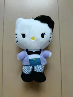 ハローキティ ぬいぐるみ 紫色の衣装