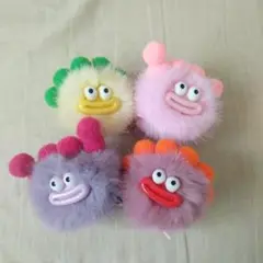 未使用　ソーセージリップモンスター　ヘアクリップ　マスコット　4個セット