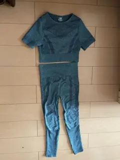 青緑 クロップトップとレギンス セットSサイズ