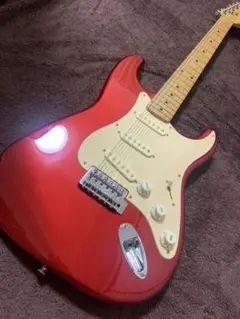 squier ストラトキャスター レッド