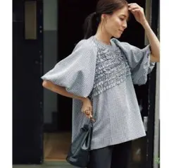 未使用●baybee×VERY●slanting frill blouse F