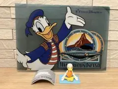 ディズニーシー ドナルド ミステリアスアイランド クリアファイル カプセルトイ